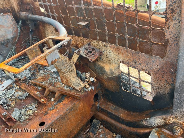 image for item KC9920 Komatsu  skid steer loader