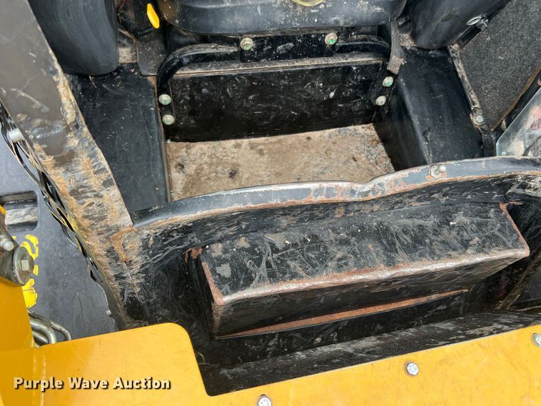 image for item KC9929 2019 ASV RT40-Posi Track  tracked skid steer loader