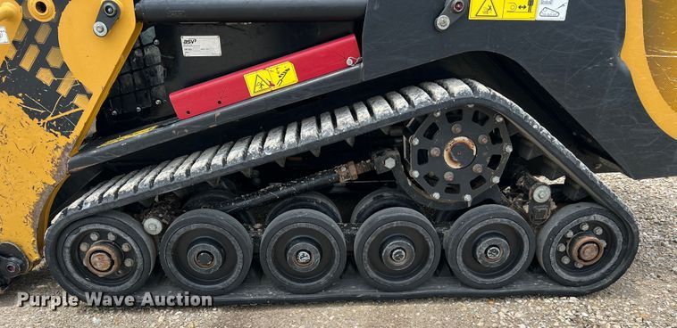 image for item KC9929 2019 ASV RT40-Posi Track  tracked skid steer loader