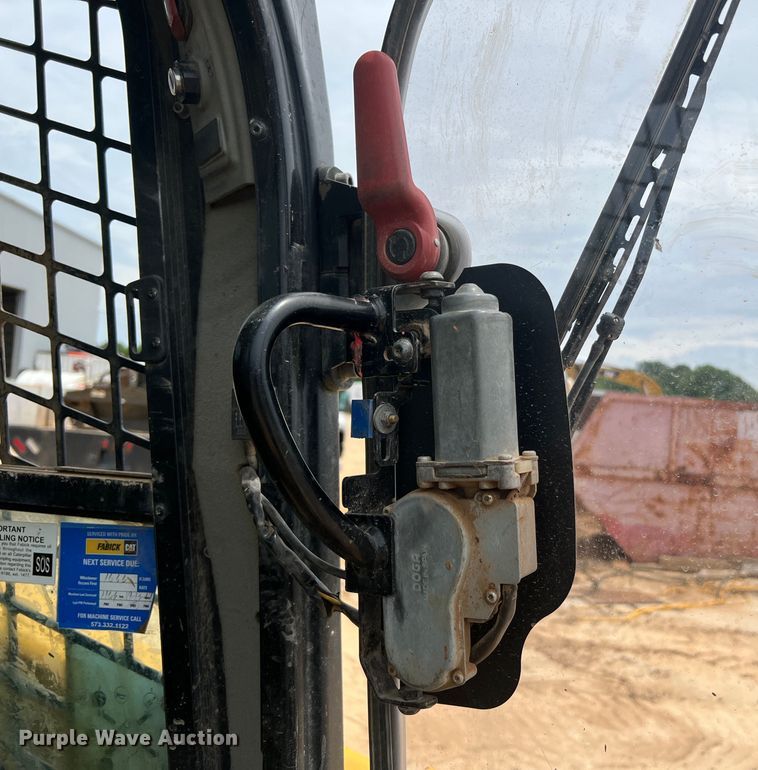 image for item KC9939 2018 Caterpillar 299D2  skid steer loader