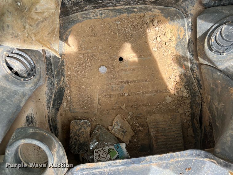 image for item KC9939 2018 Caterpillar 299D2  skid steer loader