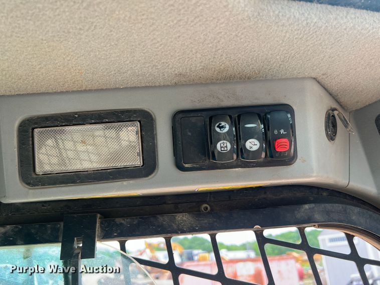 image for item KC9939 2018 Caterpillar 299D2  skid steer loader