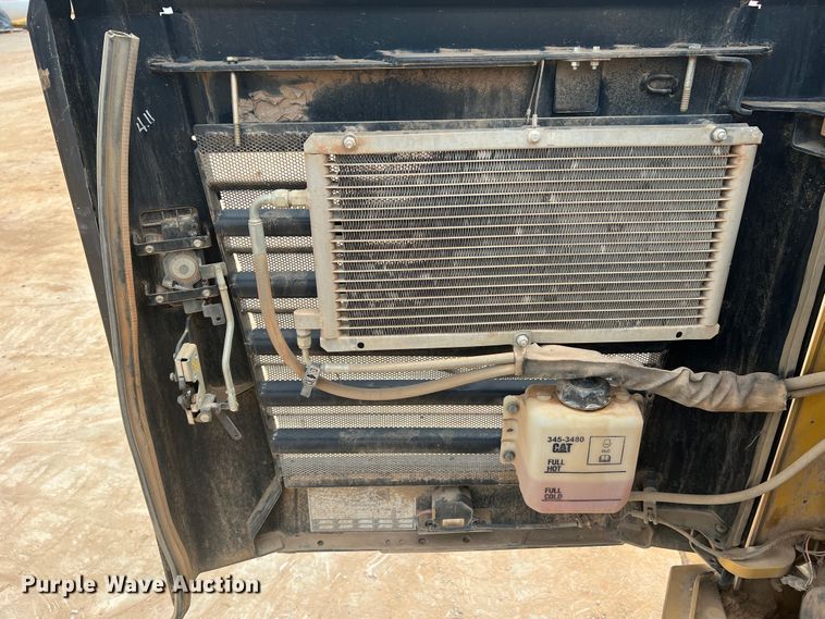 image for item KC9939 2018 Caterpillar 299D2  skid steer loader