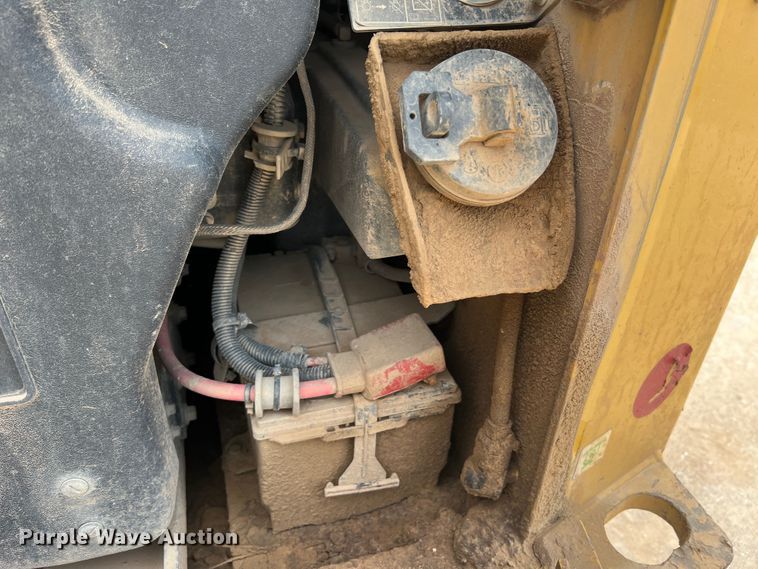 image for item KC9939 2018 Caterpillar 299D2  skid steer loader