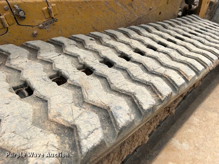 image for item KC9939 2018 Caterpillar 299D2  skid steer loader