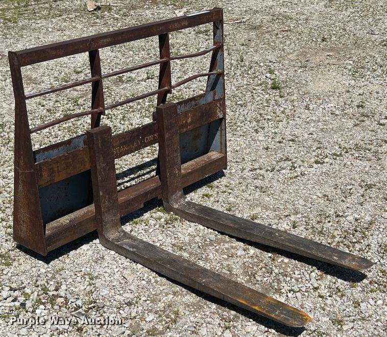 image for item KG9775 42" L skid steer forks