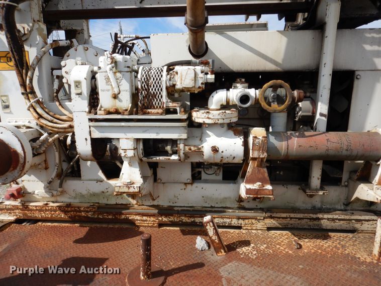 image for item KR9246 1997 CME 75  drilling rig truck bed