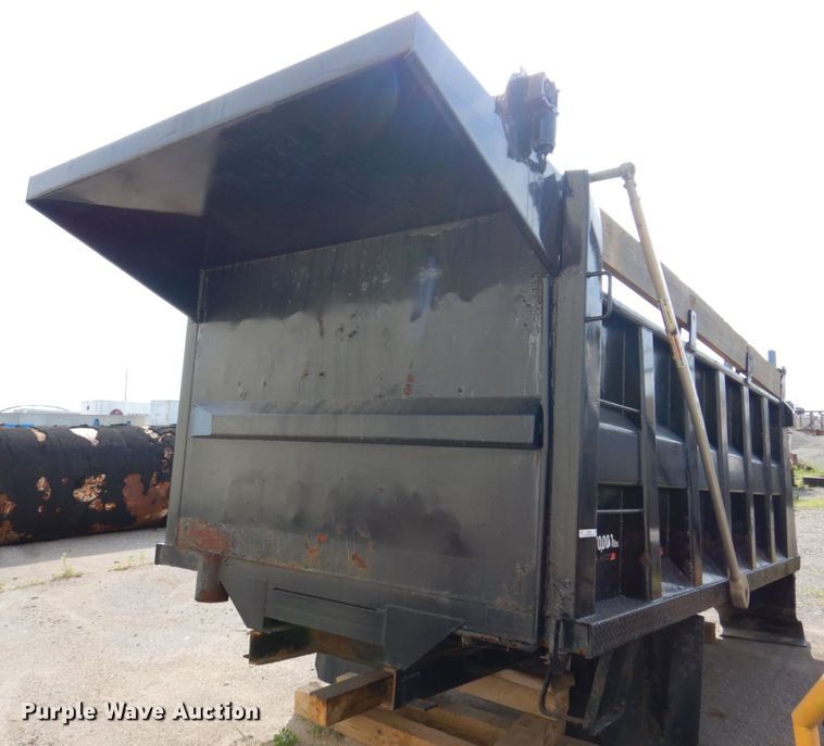 image for item KR9247 Dump truck bed
