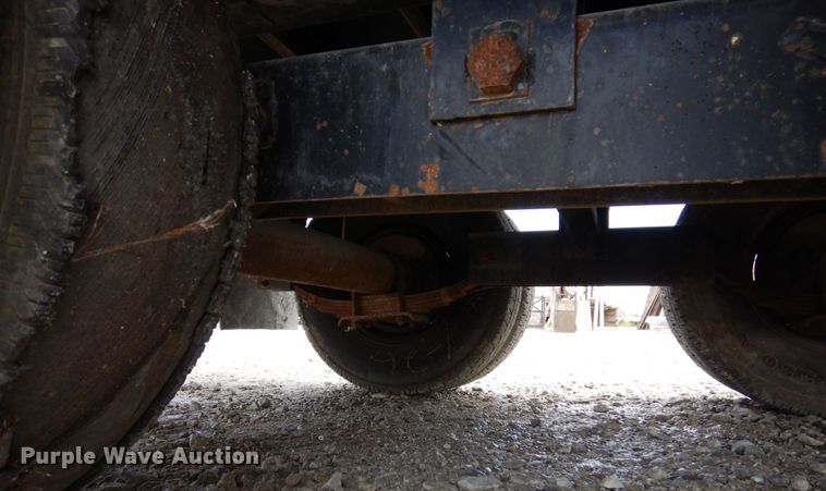 image for item KR9268 1997 Brooks Brothers  equipment trailer