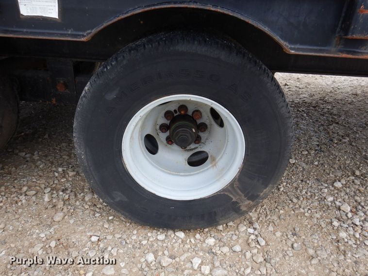 image for item KR9268 1997 Brooks Brothers  equipment trailer