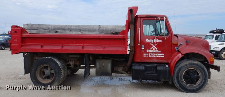 image for item KR9269 1998 International 4900  dump truck