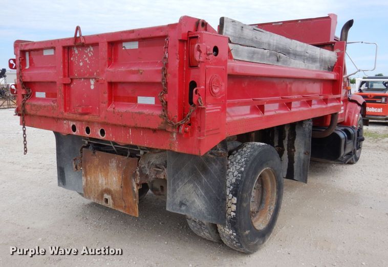image for item KR9269 1998 International 4900  dump truck