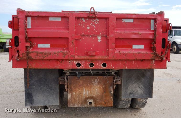 image for item KR9269 1998 International 4900  dump truck