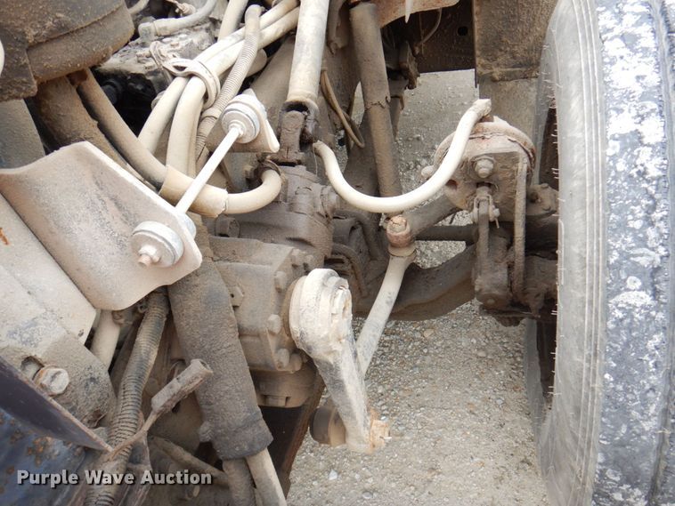 image for item KR9269 1998 International 4900  dump truck