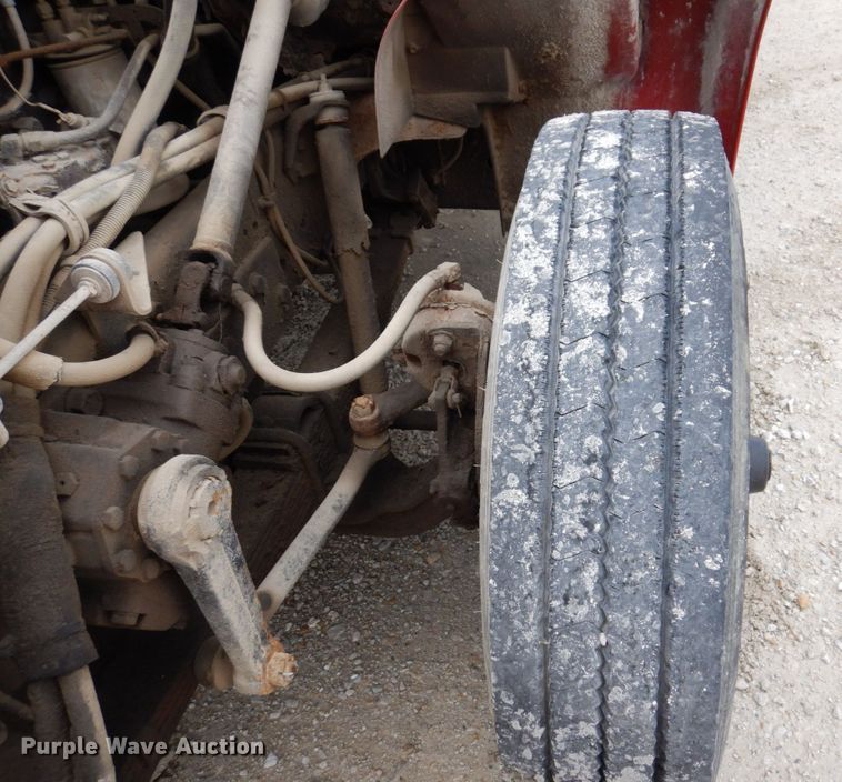 image for item KR9269 1998 International 4900  dump truck