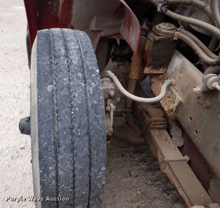 image for item KR9269 1998 International 4900  dump truck