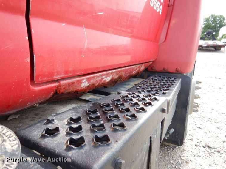 image for item KR9270 2003 GMC C8500  dump truck