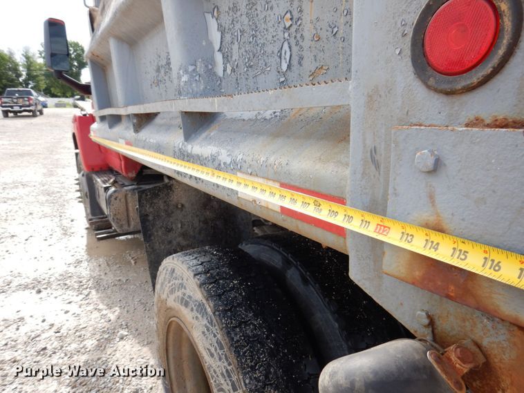 image for item KR9270 2003 GMC C8500  dump truck