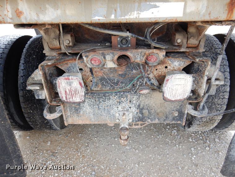 image for item KR9270 2003 GMC C8500  dump truck