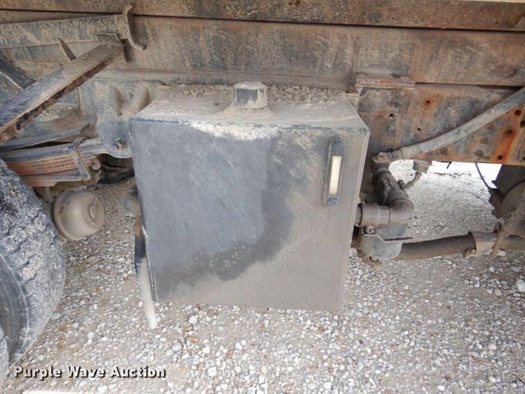 image for item KR9270 2003 GMC C8500  dump truck