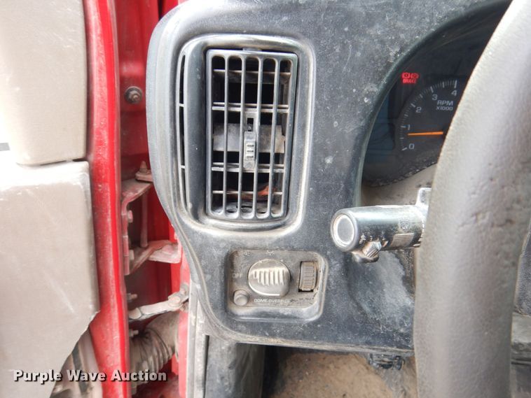 image for item KR9270 2003 GMC C8500  dump truck