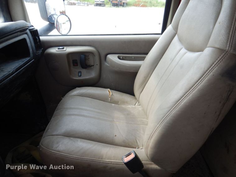 image for item KR9270 2003 GMC C8500  dump truck