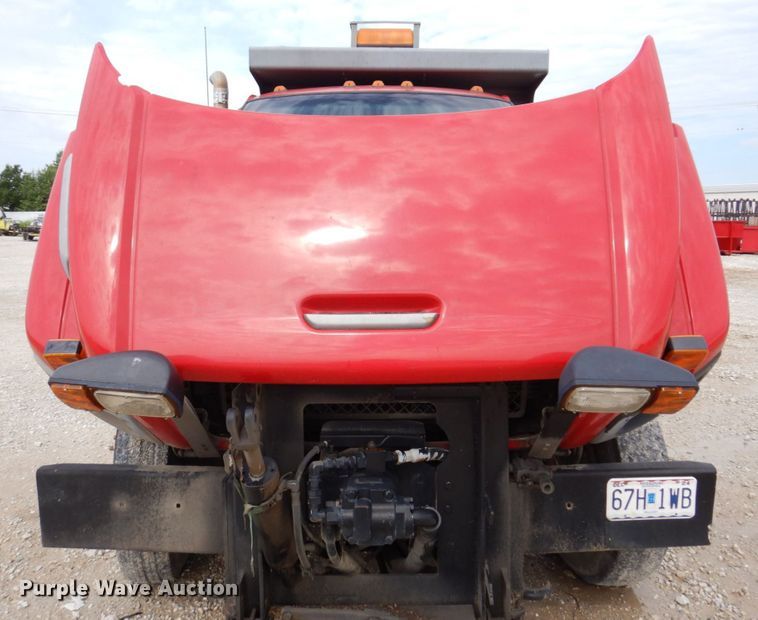 image for item KR9270 2003 GMC C8500  dump truck