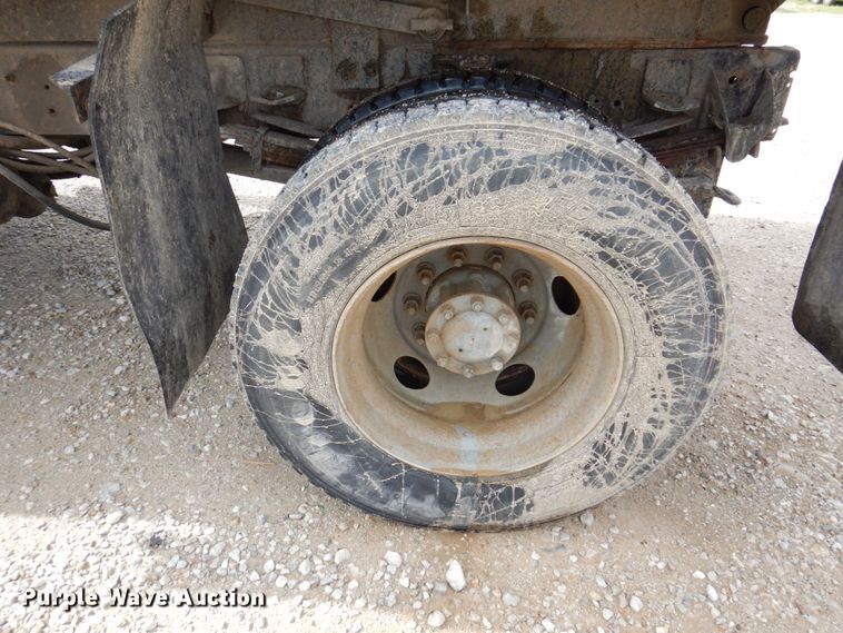 image for item KR9270 2003 GMC C8500  dump truck