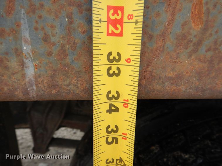 image for item KR9271 1995 International 4900  dump truck