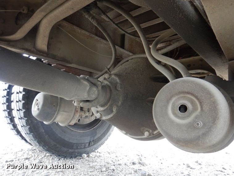 image for item KR9271 1995 International 4900  dump truck