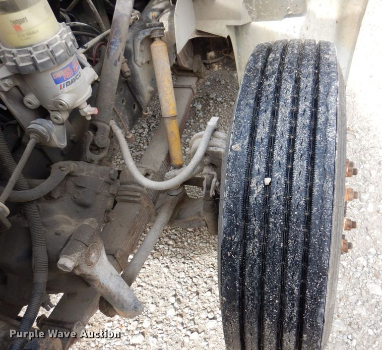 image for item KR9271 1995 International 4900  dump truck