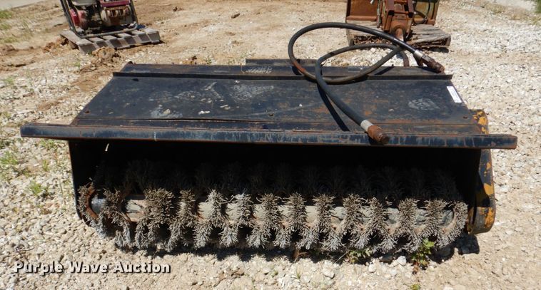 image for item KR9275 60" W skid steer sweeper