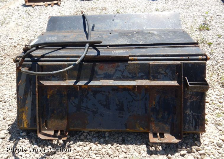 image for item KR9275 60" W skid steer sweeper