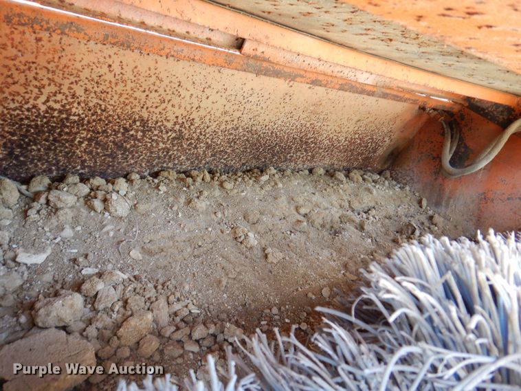 image for item KR9275 60" W skid steer sweeper