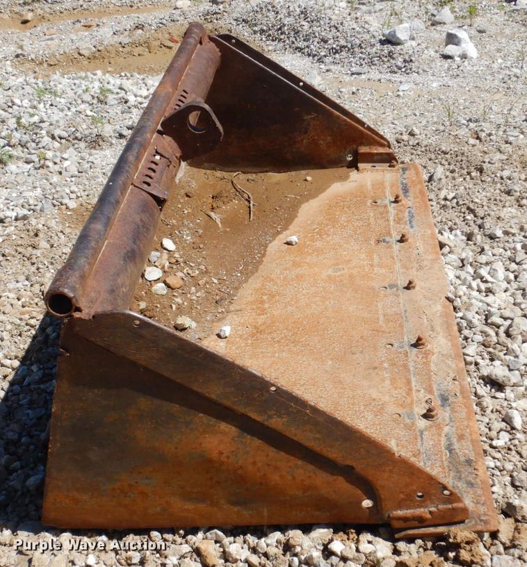 image for item KR9279 Skid steer bucket