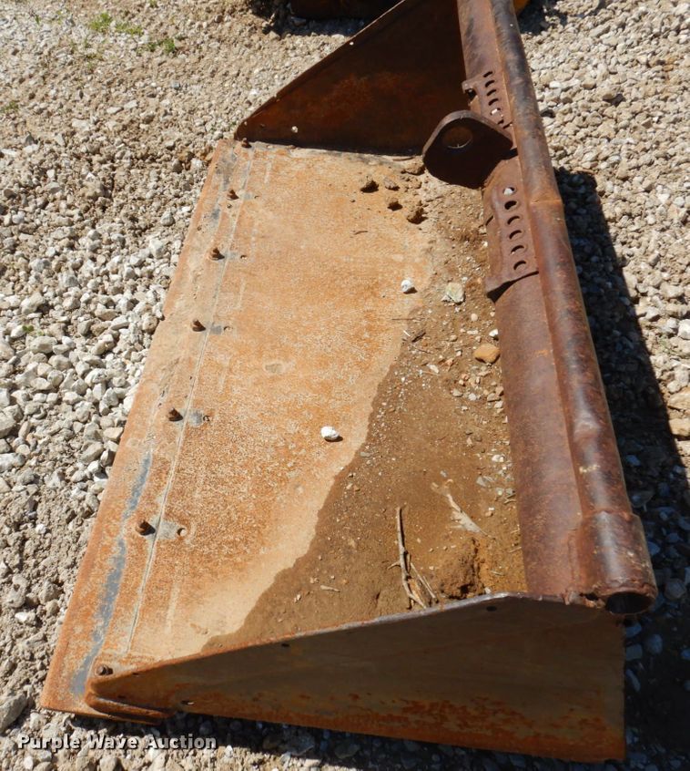 image for item KR9279 Skid steer bucket