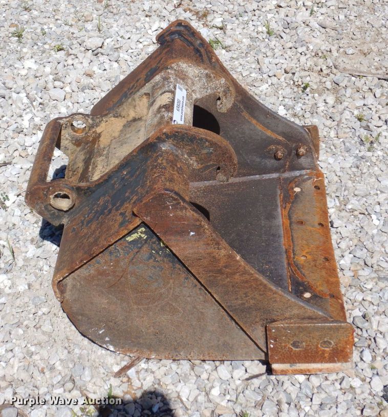 image for item KR9283 Bobcat  excavator bucket