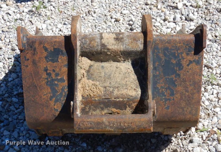 image for item KR9283 Bobcat  excavator bucket