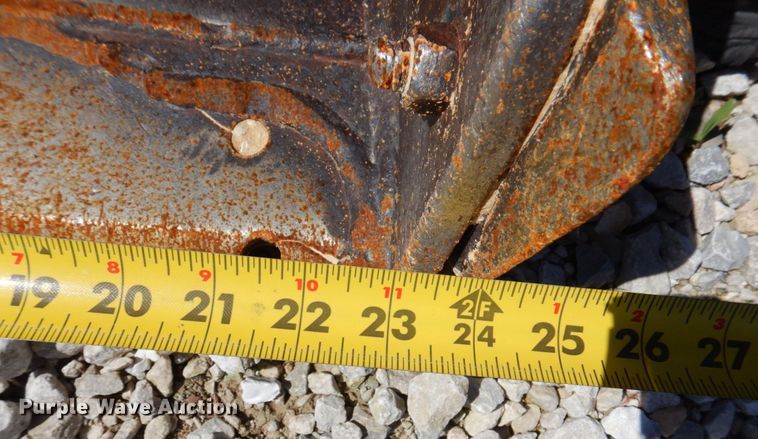 image for item KR9283 Bobcat  excavator bucket