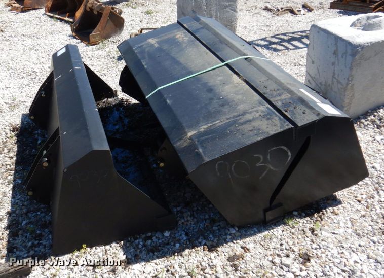 image for item KR9285 (3) 68"W tractor buckets