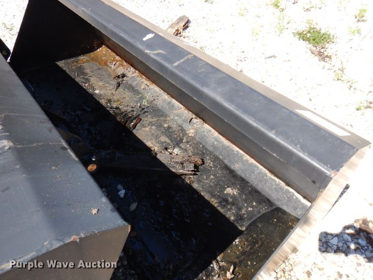 image for item KR9285 (3) 68"W tractor buckets