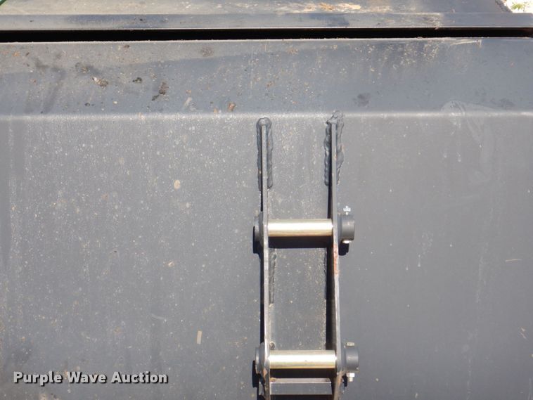 image for item KR9285 (3) 68"W tractor buckets