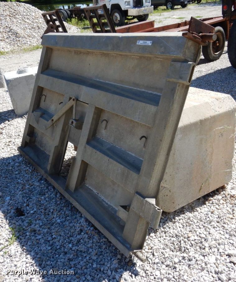 image for item KR9286 End dump end gate
