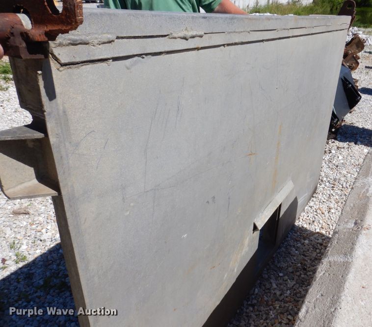 image for item KR9286 End dump end gate