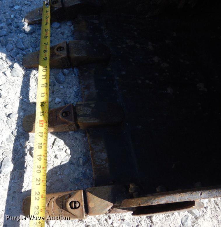 image for item KR9287 2013 Bobcat E35  mini excavator