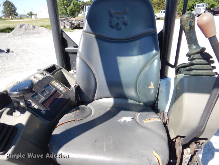 image for item KR9287 2013 Bobcat E35  mini excavator