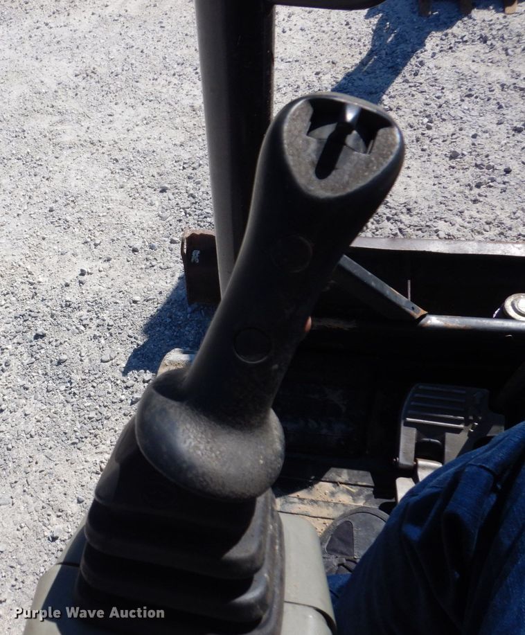 image for item KR9287 2013 Bobcat E35  mini excavator