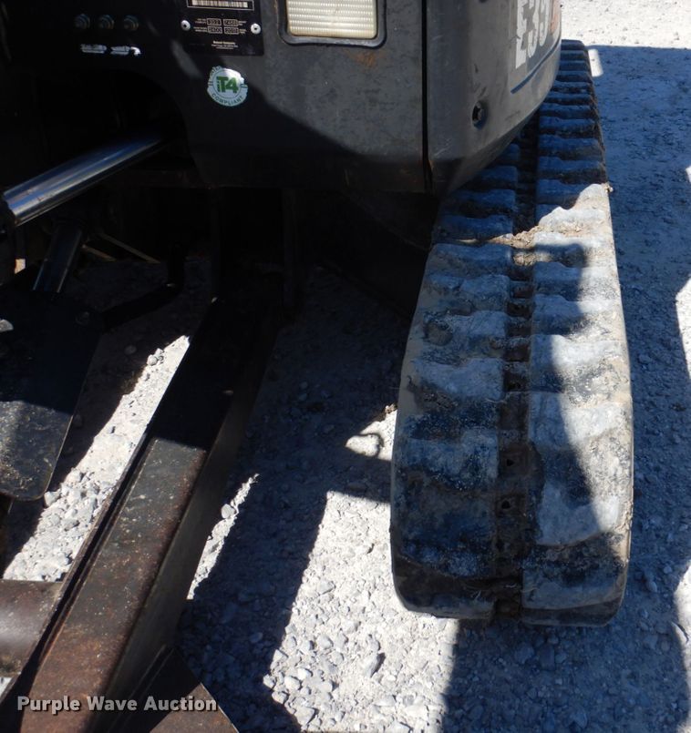 image for item KR9287 2013 Bobcat E35  mini excavator