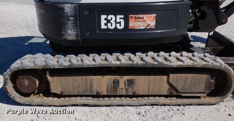 image for item KR9287 2013 Bobcat E35  mini excavator