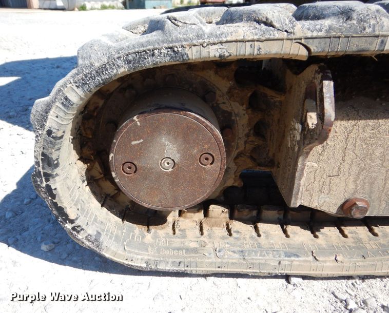 image for item KR9287 2013 Bobcat E35  mini excavator